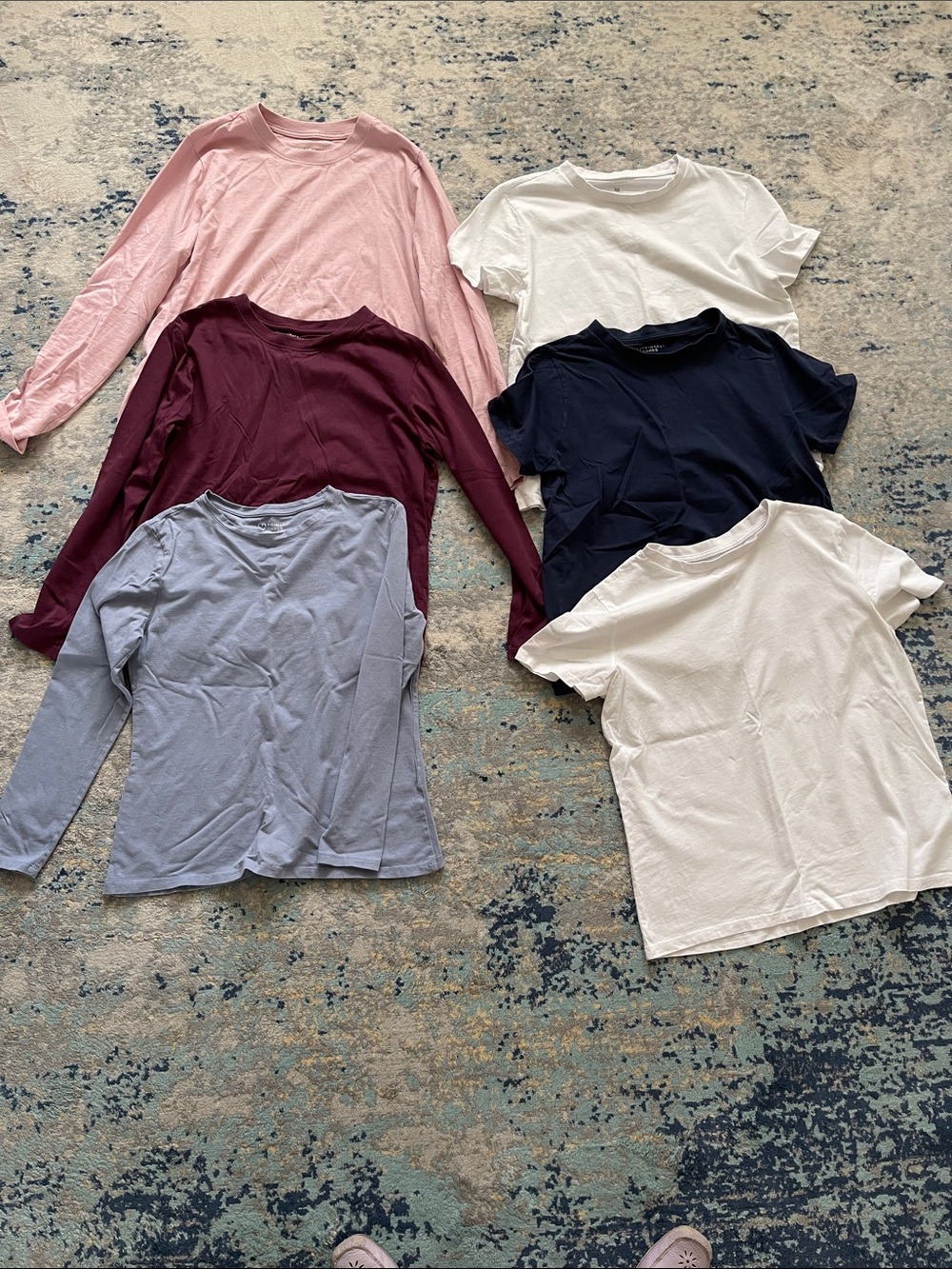 Lot of six tee shirts